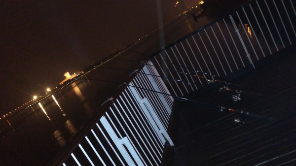 dvubb 按此在新窗口浏览图片
